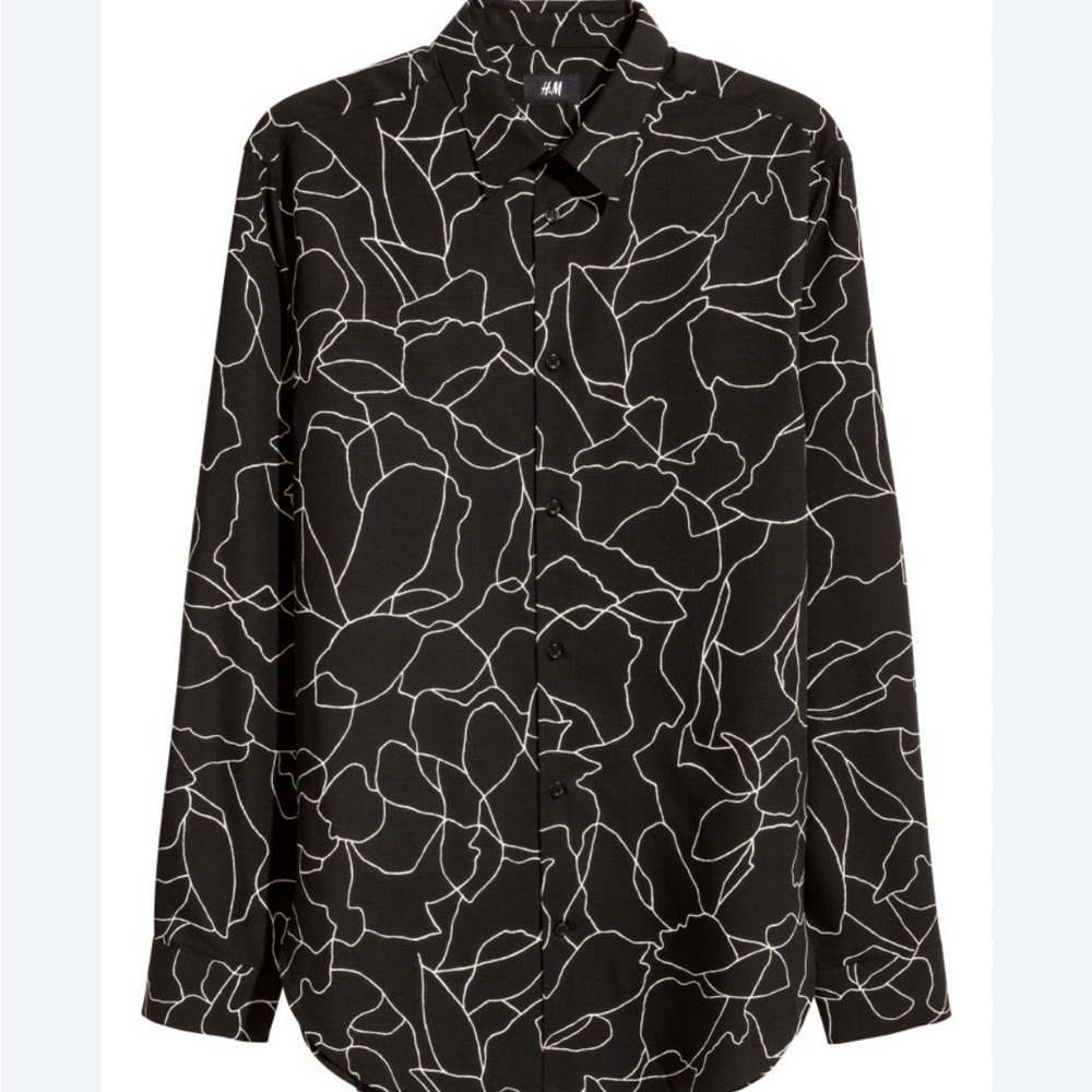 H&M Men’s Lyocell Relaxed Fit Shirt